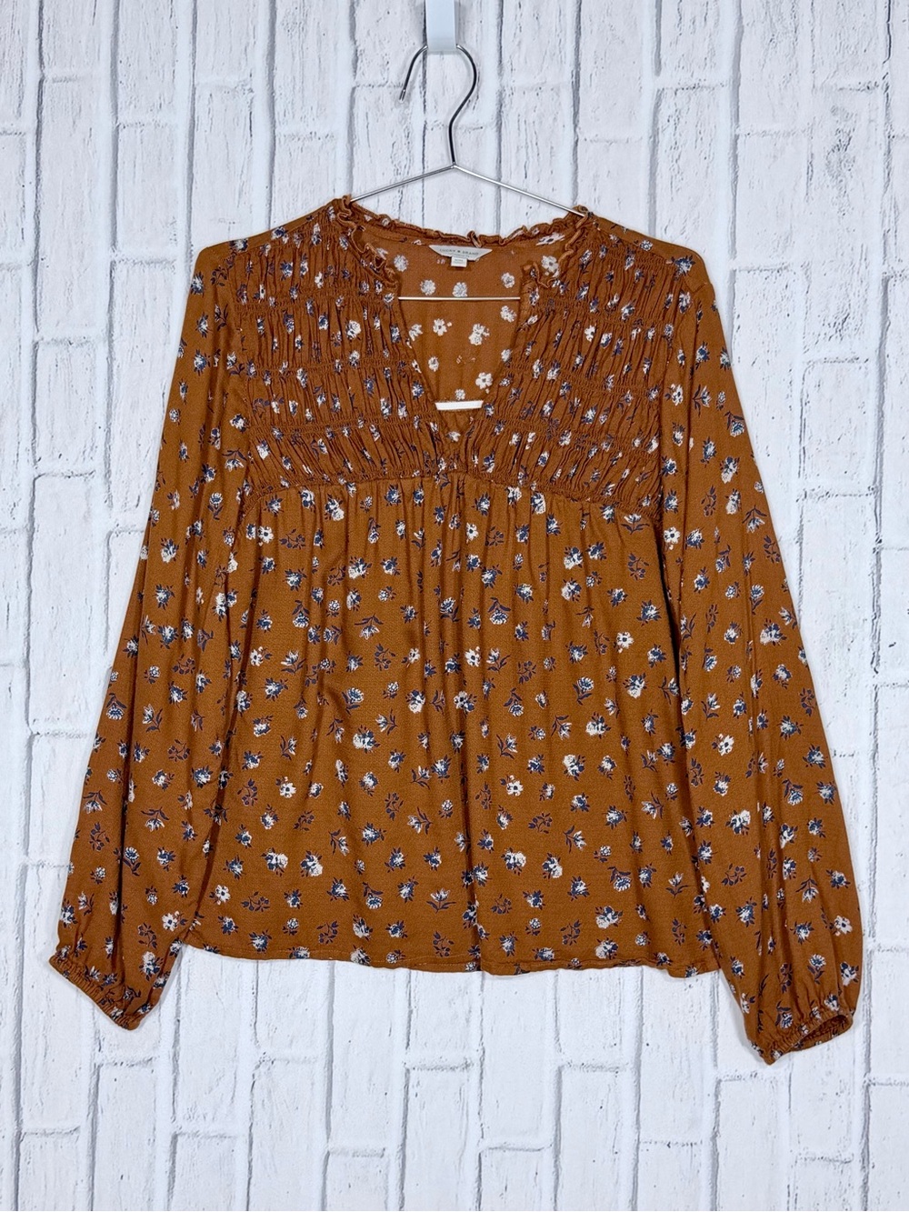 🤎 Lucky Brand Brown Floral Smocked Boho Peasant Blouse M